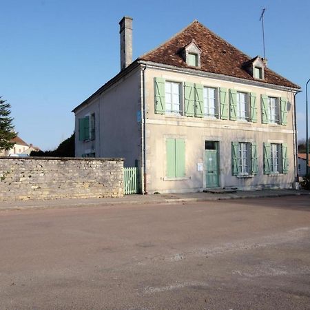 Gite Communal 149 Sainpuits Zewnętrze zdjęcie